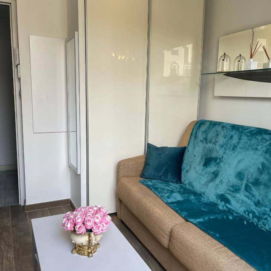 Apartment City-center 80m To The Sea /
