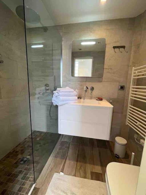 Appartement City-center 80m To The Sea / *